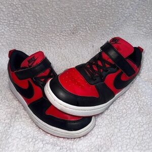 Nike Black and White Athletic Shoes